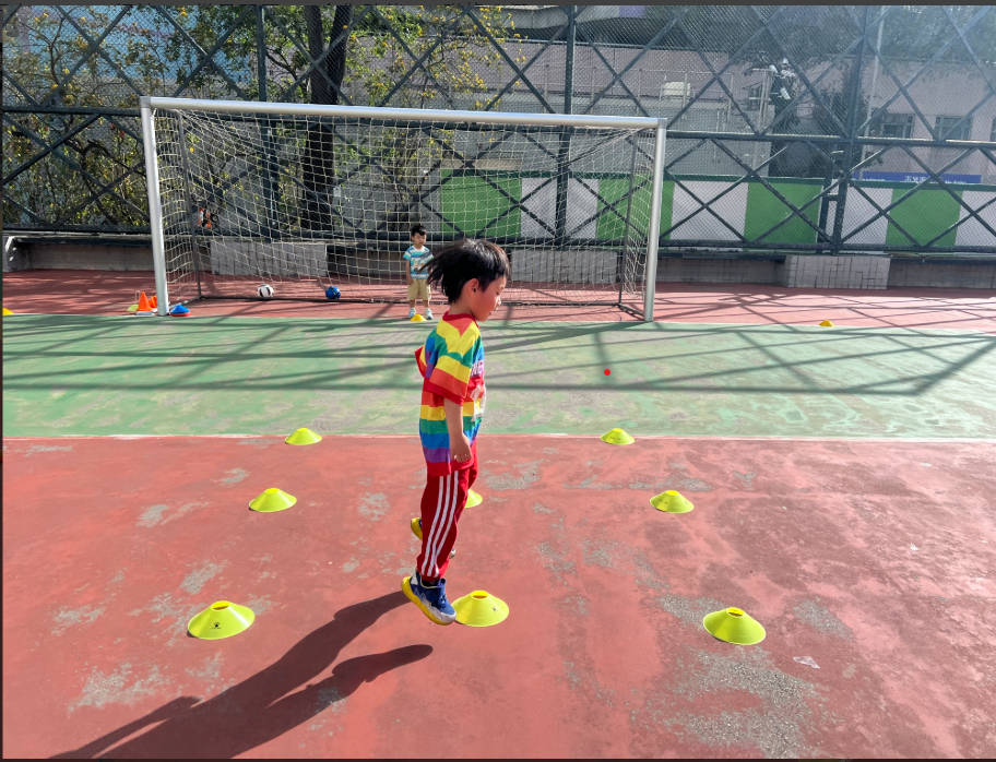 幼兒足球班 及 親子足球班